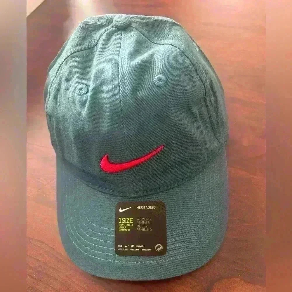 Nike Women’s Heritage 86 Adjustable Hat, Blue - Picture 1 of 2